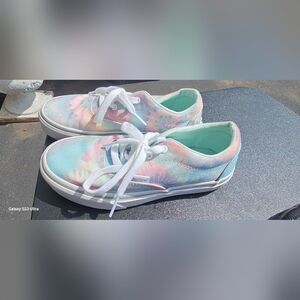 Girls Vans
